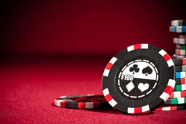 VIP roulette table on mpo88asia login with professional dealer and HD multi-camera setup
